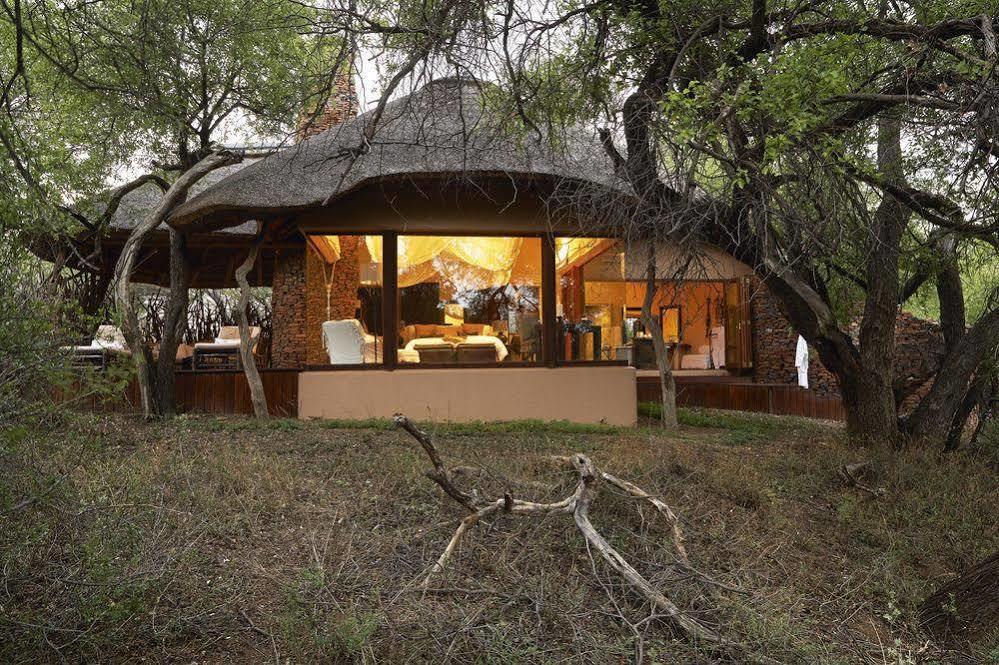 Sanctuary Makanyane Safari Lodge Заповедник Мадикве Экстерьер фото