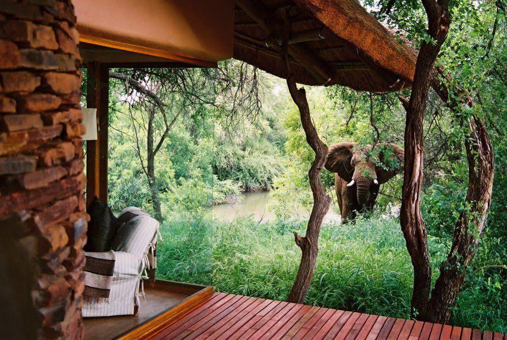 Sanctuary Makanyane Safari Lodge Заповедник Мадикве Экстерьер фото